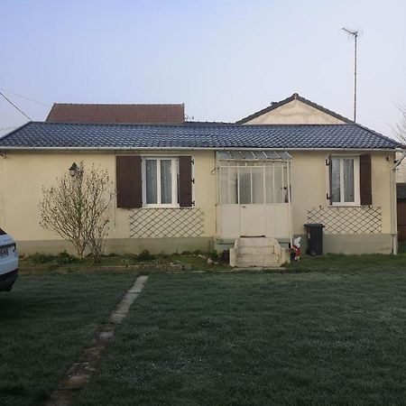 Belle Maison De Vacances Villa Ромили-сюр-Сен Екстериор снимка